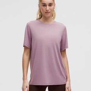 Lululemon Jersey Training Short Sleeve Lavender Luxe Size 6 NWT